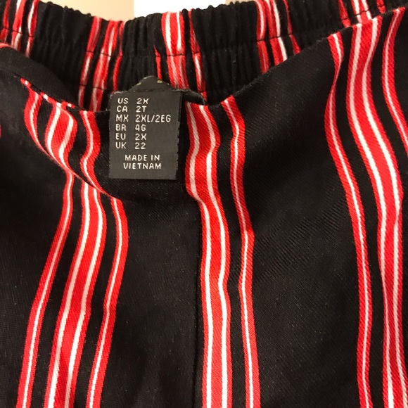 Pants - Picture 3 of 5